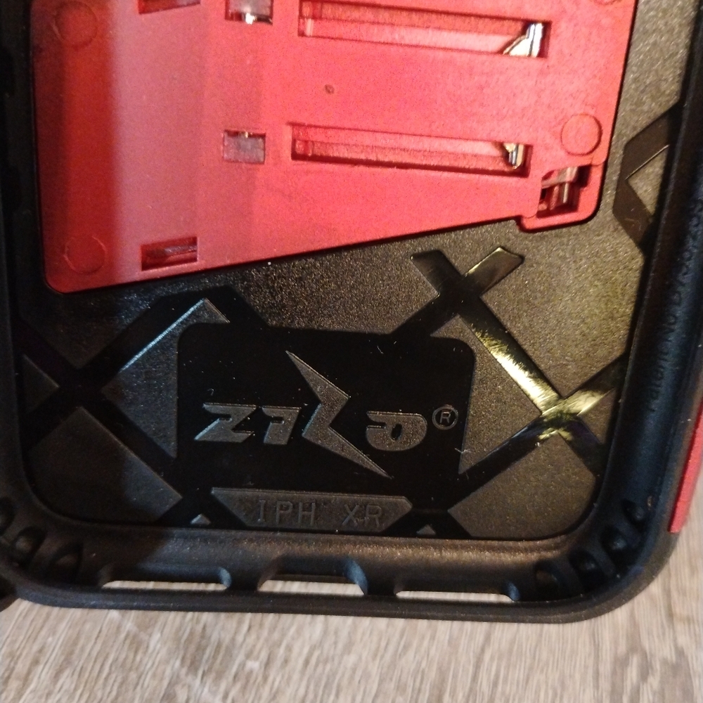 Zizo Bolt Series IPhone XR Case/w kickstand Holster Lanyard - Picture 5 of 13